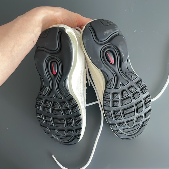 Women’s Nike Air Max 98 Fossil RARE SOLD OUT everywhere - Picture 6 of 8